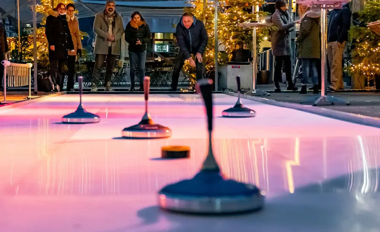 Event-Image for 'Eisstockschiessen auf dem Thuner Weihnachtsmarkt'
