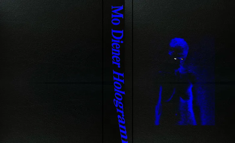 Performance von Mo Diener und Buchvernissage