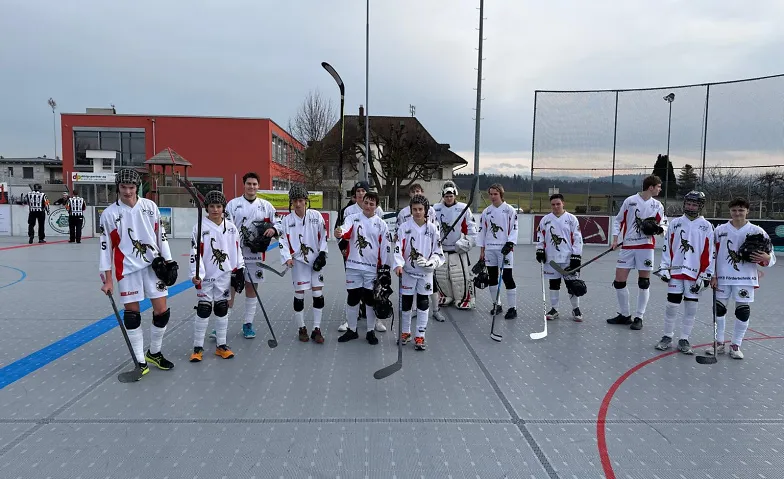 Strassenhockey Match U18, Sport & Fitness / Hockey sur glace, Hockeyplatz