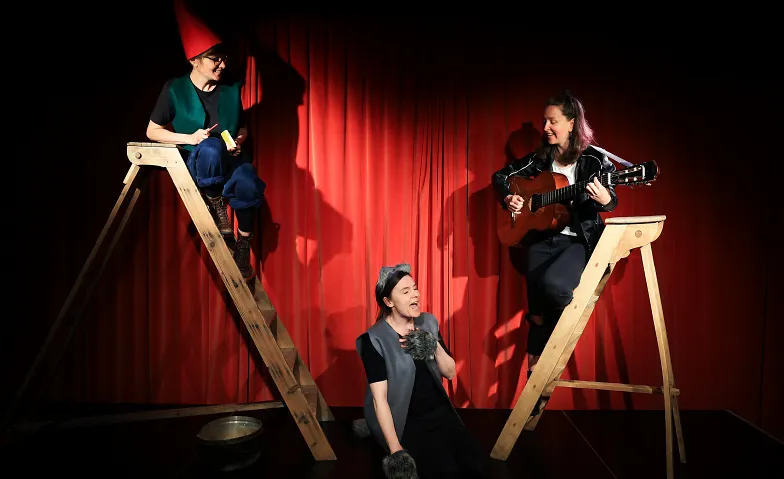 Theater Mo: "Sägs de Häx"