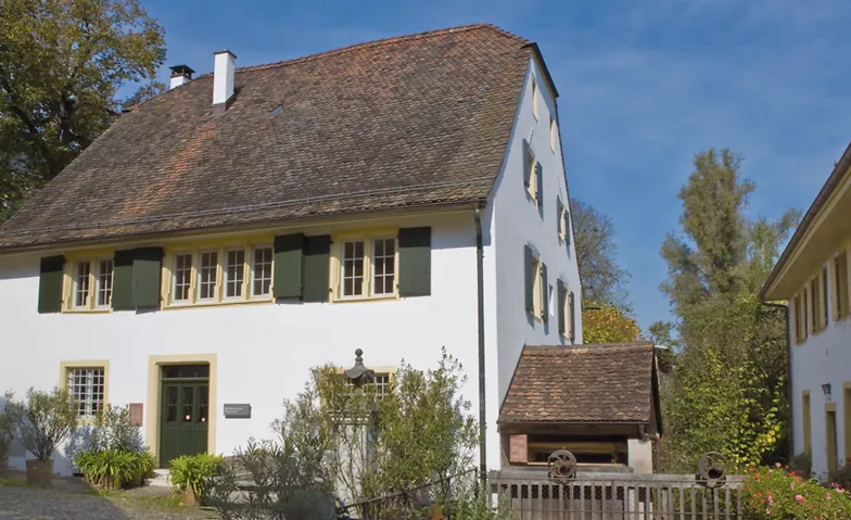 Mühle in Betrieb, Guided tours & lectures / Guided tour, Merian Gärten