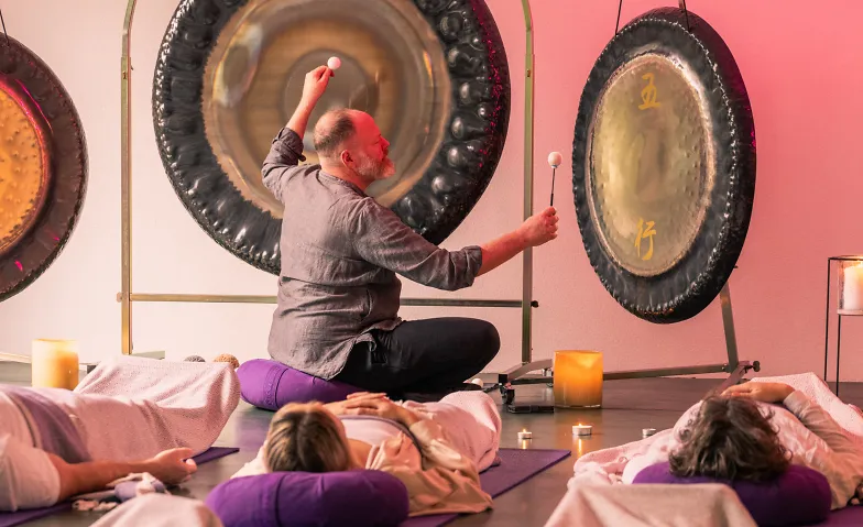 Event-Image for 'Gong Bath - Alan Steinborn'