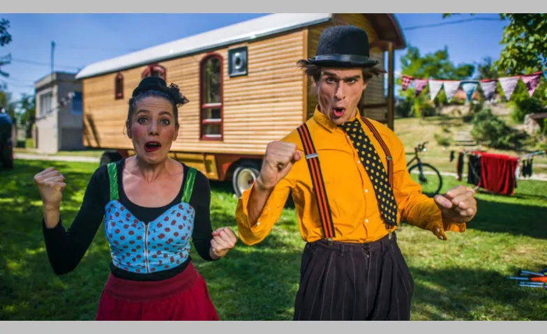 Compagnie Tarkabarka – Hoppaa, Théâtre & Scène, Spielboden