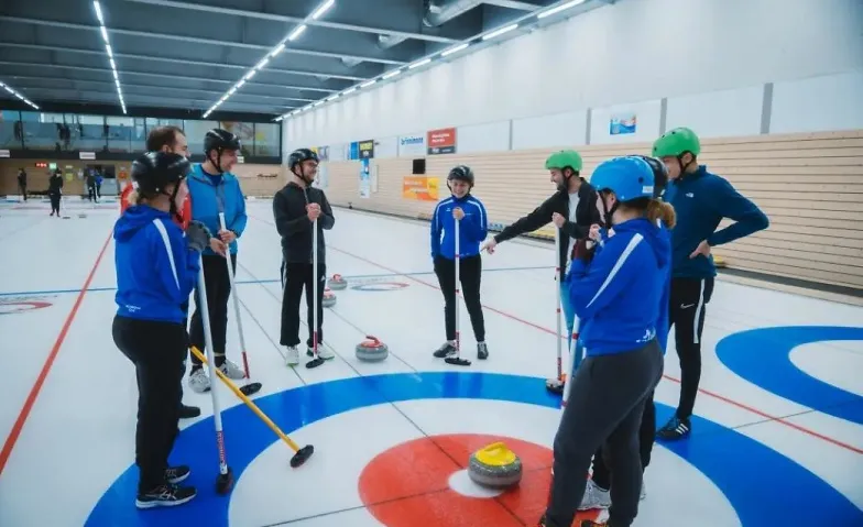 Event-Image for 'Eintauchen in die Faszination Curling: Das zweist&uuml;ndige Erle'