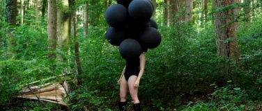 Event-Image for 'Das Surren tr&auml;gt Hufe &ndash; Soloshow Myriam G&auml;mperli'