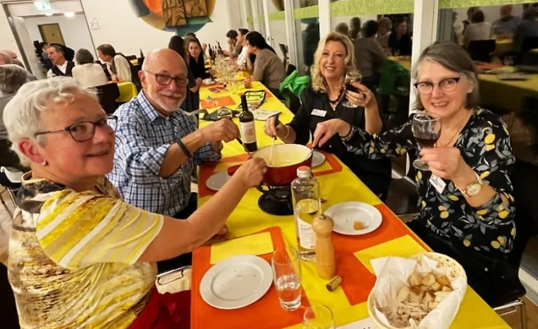 Fondue-Essen, Essen & Trinken / Dinner-Event, Pfarreisaal