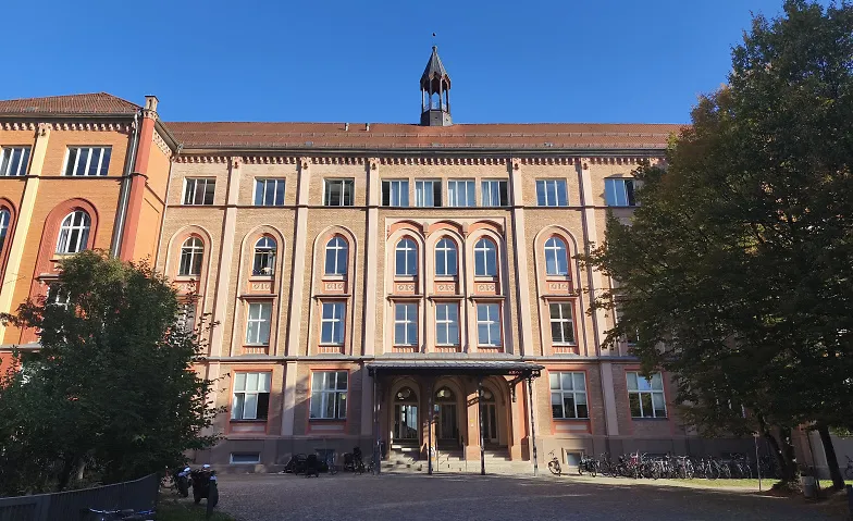 Tag der offenen Tür am Staatsinstitut Augsburg, Führungen & Vorträge / Bewerbertage, Staatsinstitut Augsburg