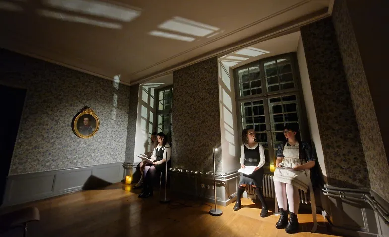 Halloween-Special: Geisterbahn-Lesung mit Fantasyautor:innen, Readings & Literature / Reading, Aargauer Literaturhaus