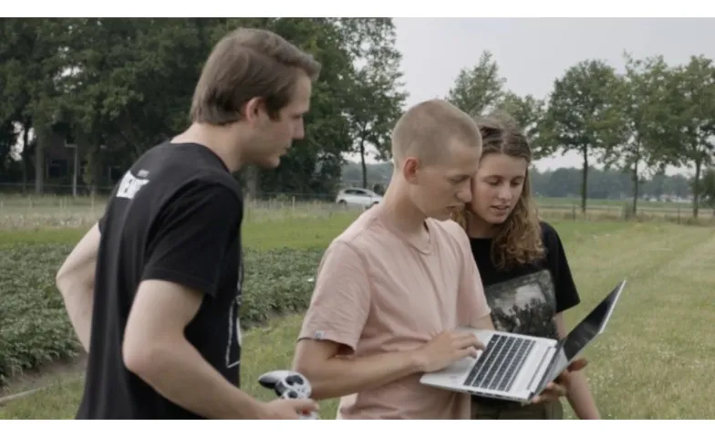 Elements Of(F) Balance, Kino / Kino, Kulturpark