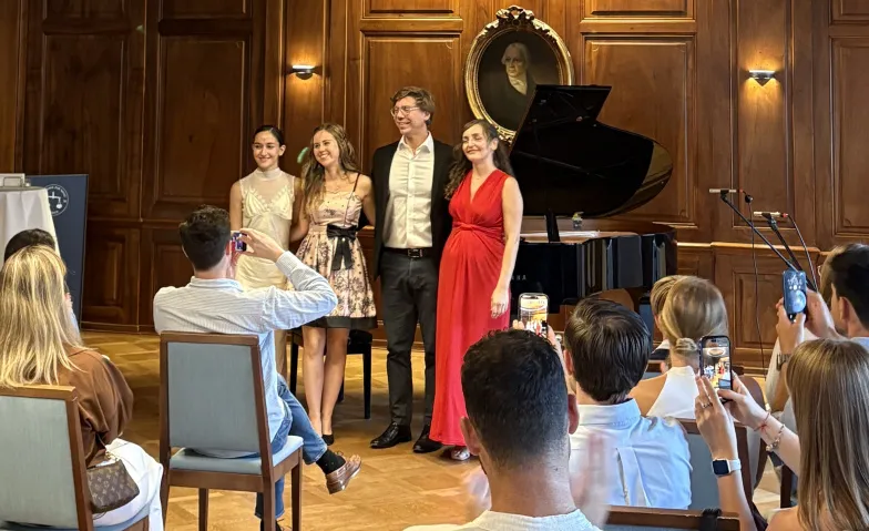 Keys for Change: Philanthropic Concert & Apéro, Classique & Opéras / Classique, Zunfthaus zur Waag
