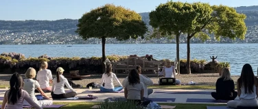 Event-Image for 'Full Moon Yoga'