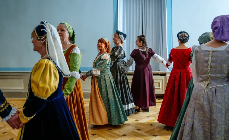 Historischer Tanzball, Kurse & Seminare / Musik & Tanz, Kultur: Haus Dacheröden