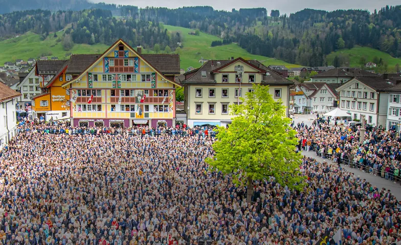 Wie gespalten ist die Schweiz wirklich?, Guided tours & lectures / Lecture, UniS