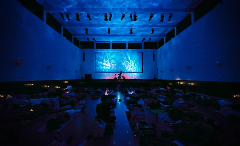 OSOMO - HORIZONTAL CONCERT Liegekonzert, Concerts / Autres genres musicaux, Museum für Gestaltung  - In the heart of Zurich, this building under monument protection from 1933 is considered an outstanding example of Swiss modernism architecture.