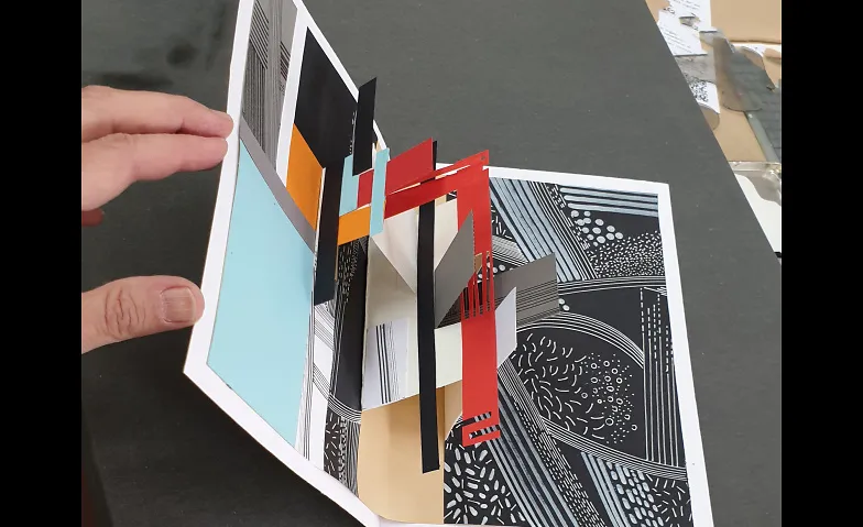Ferien: Papier in Bewegung – Pop-Up gestalten