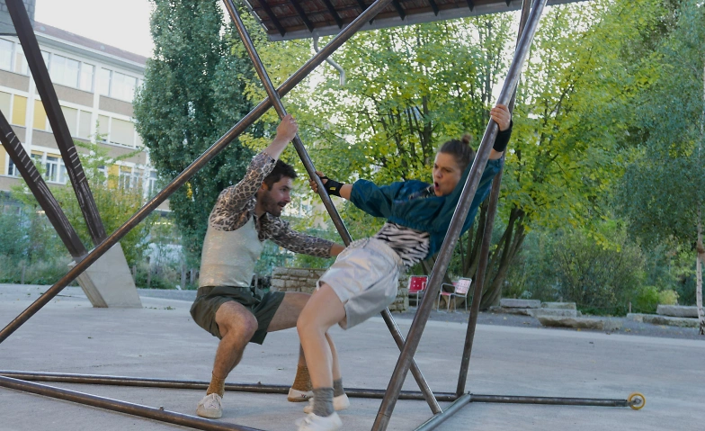 Event-Image for 'Triangle of Hapiness'