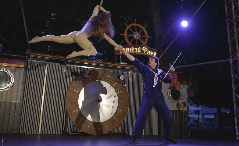 Event-Image for 'Lunautica - Vari&eacute;t&eacute; Pav&eacute;'