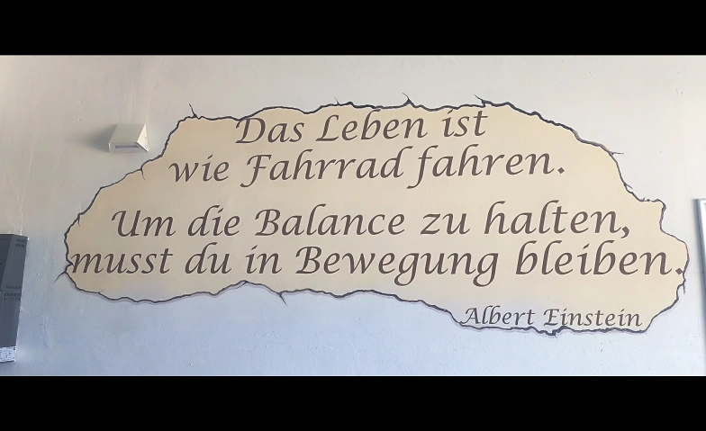 Ilonka Struve spielt das Kerzenmärchen