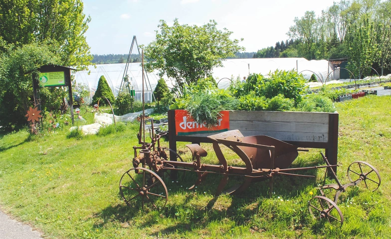Event-Image for 'Permaschmaus - ein Dinnererlebnis im Permakulturgarten'