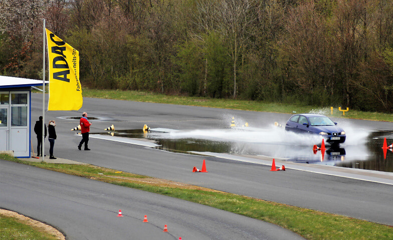 ADAC Fahrsicherheitstraining Grevenbroich