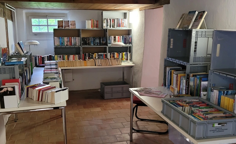 Event-Image for 'B&uuml;chermarkt'