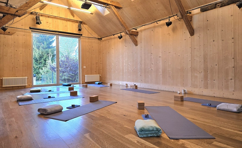 Faszien Yoga in Kloten (Donnerstag, 18:00 Uhr)