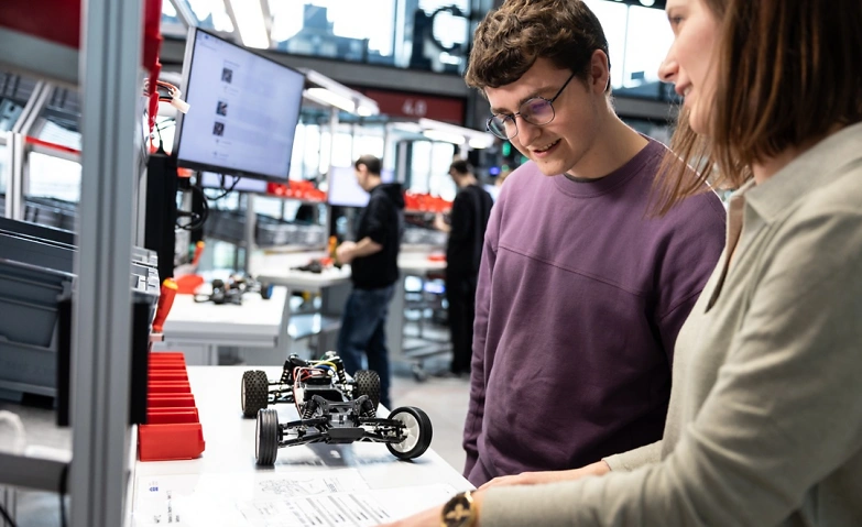 Practical Robotics Onsite