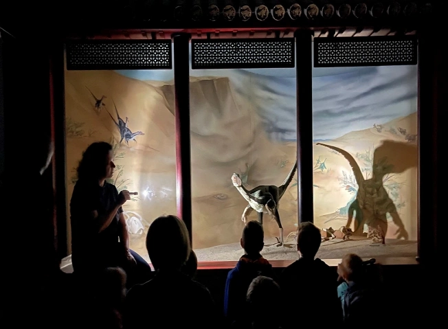 Nachtf&uuml;hrungen mit Taschenlampe Sauriermuseum Aathal, Z&uuml;richstrasse 69, 8607 Seegr&auml;ben Billets