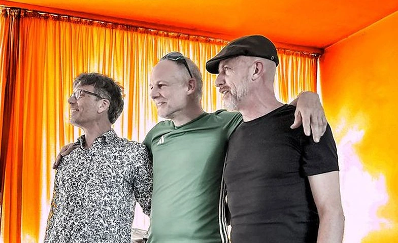 The Glorious Paper Tigers • Konzert