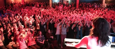 Event-Image for 'Frau H&ouml;pker bittet zum Gesang - Das Mitsingkonzert'