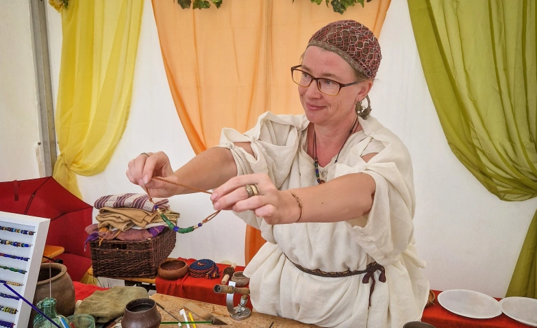 Event-Image for 'R&ouml;mischen Schmuck herstellen'