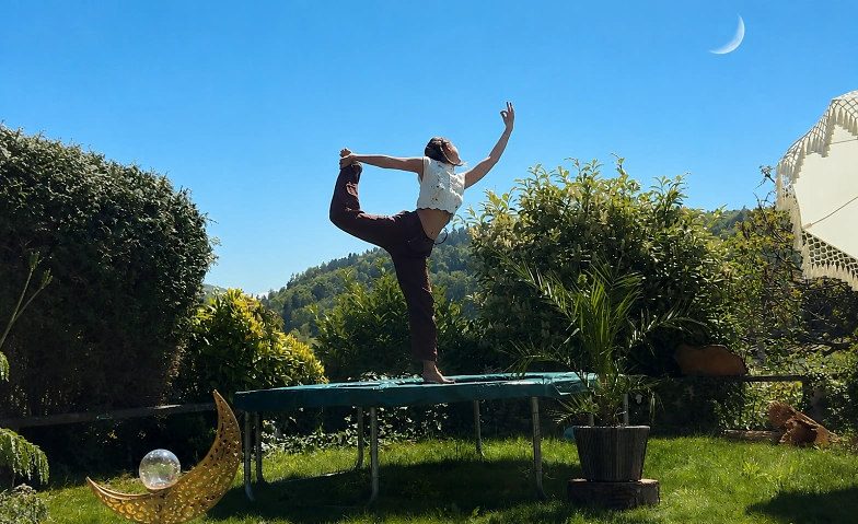 Flying Flow Yoga
