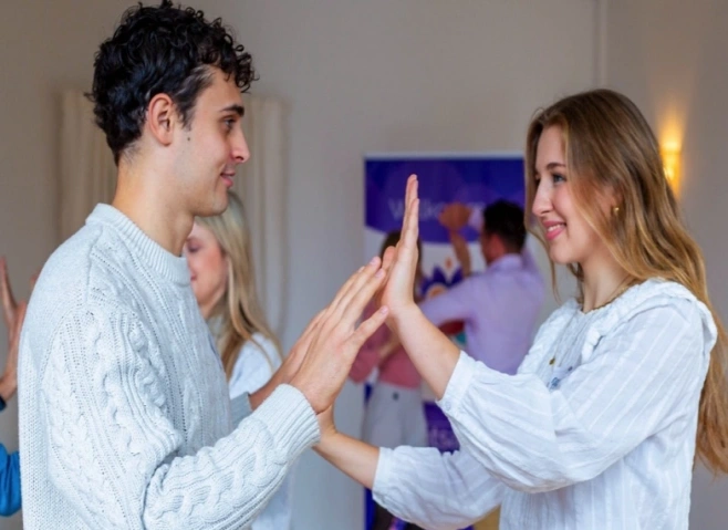 D&uuml;sseldorfs neues Dating Event (40&ndash;50 J.) &ndash; Achtsames Dating VAYU yoga and more, Bl&uuml;cherstra&szlig;e 59, 40477 D&uuml;sseldorf Tickets