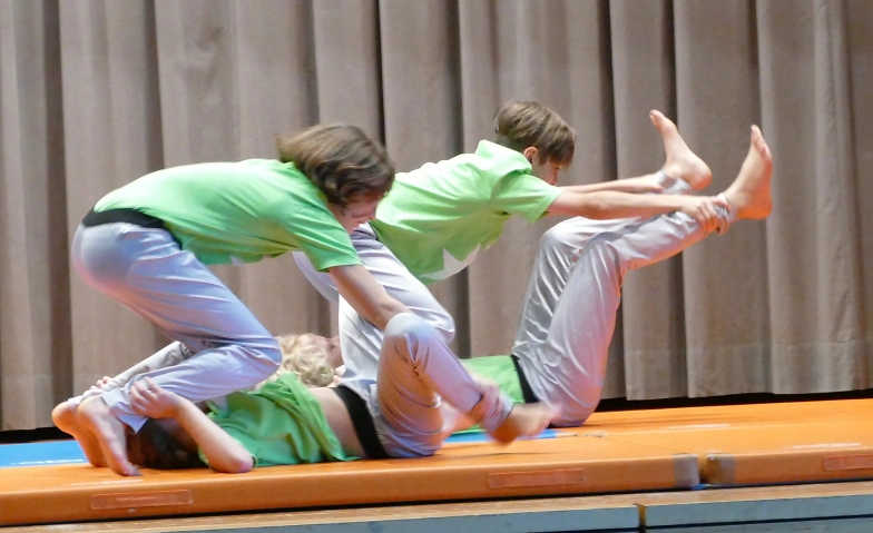 Event-Image for 'Zirkus-Artistik f&uuml;r Kinder'