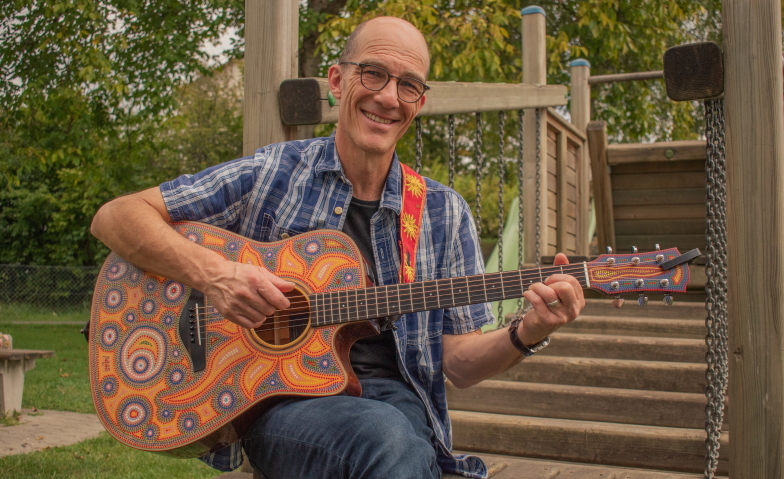Charity-Anlass und Konzert zum Mitsingen mit Andrew Bond