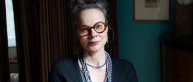 Event-Image for 'Autorenlesung mit Caroline Roger "Unter G&auml;sten"'