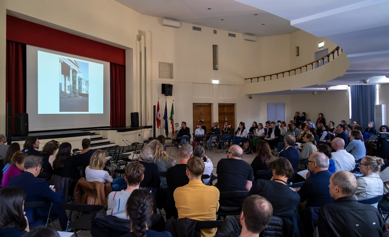 6th biennale svizzera del territorio 2026 – Handle with Care