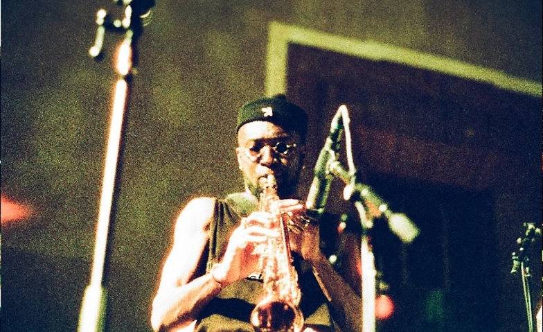 Isaiah Collier Quartett - Collier plays Coltrane