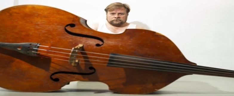 DER KONTRABASS Hofspielhaus, Falkenturmstra&szlig;e 8, 80331 M&uuml;nchen Tickets