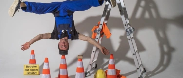 Event-Image for '&ldquo;Die Baustelle steht Kopf&rdquo; &ndash; Akrobatik-Zirkus-Familien Show'