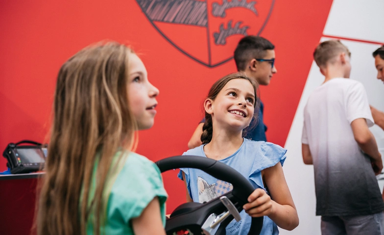 Event-Image for 'Porsche Erlebniswerkstatt: Innenleben und Exterieur'