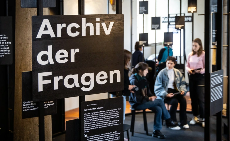 Diskussionslabor: Philosophieren im Parlatorium