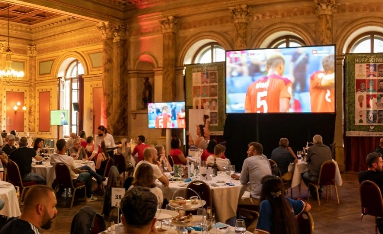 Event-Image for 'Public-Viewing Fussball WM im Hotel Schweizerhof Luzern'