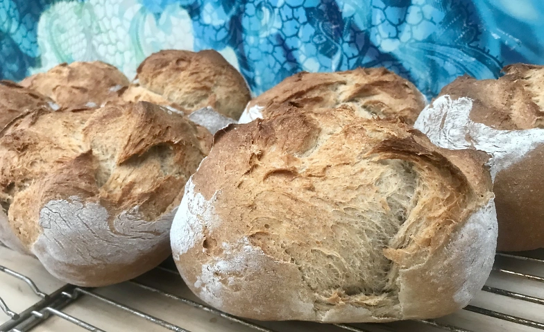 Brotbacken Grundkurs Alimondi Kochstudio, Hauptstrasse 94, 5070 Frick Tickets