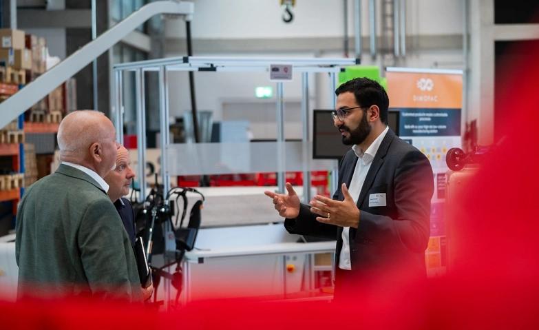 Practical Robotics Online, Wissenschaft & Technik, Online