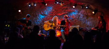 Event organiser of &Eacute;na Vera im Schtei