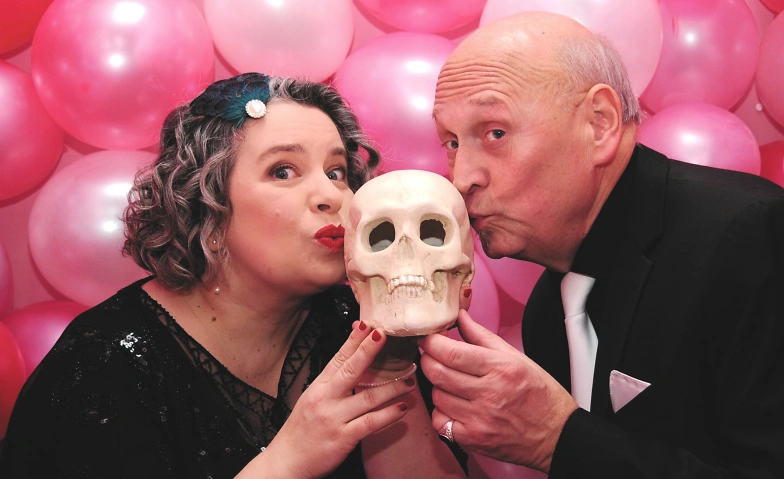 "Sch&ouml;n mit Abgrund": Salonmusik und schwarzer Humor Tickets