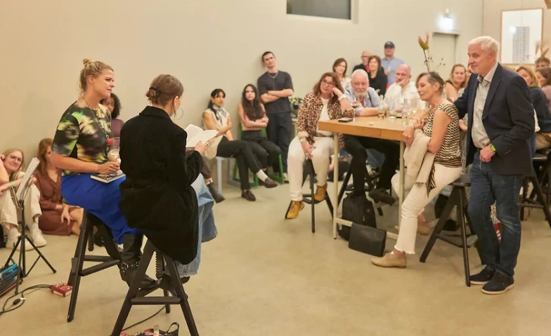 Kultursalon mit Sara Dahme im club traube