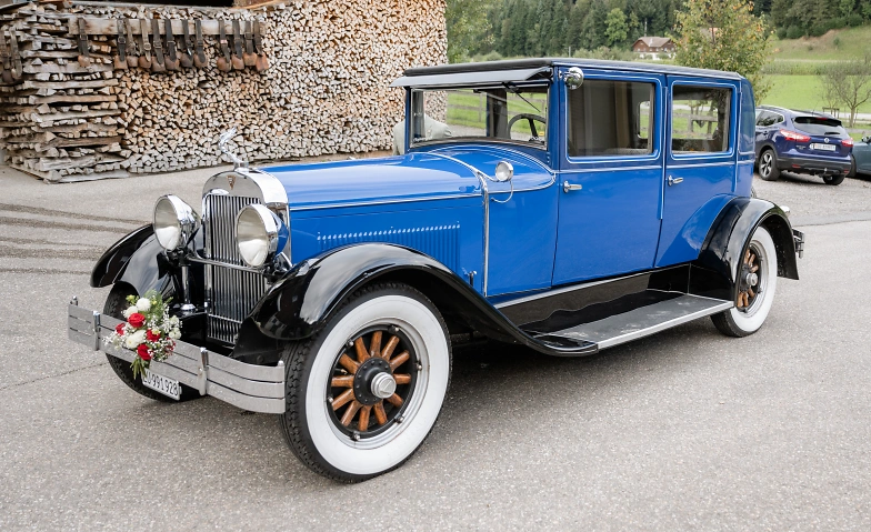 Modellbahnbörse mit Oldtimerrundfahrten