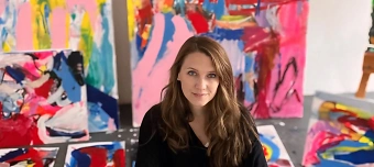Veranstalter:in von Abstrakte Acryl-Auszeit &ndash; Kreativ malen im Atelier